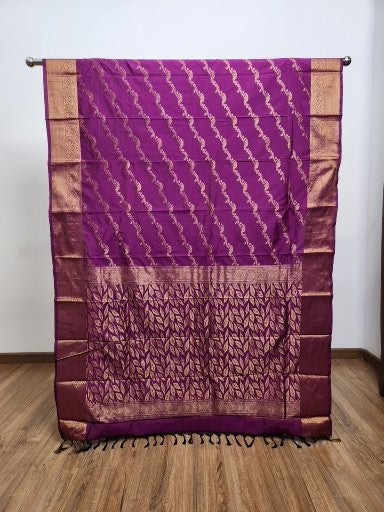 Dark Purple Semi Kaanchi Saree with Copper Zari & Small Butta Design