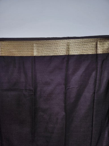Dark Brown Semi Kaanchi Saree with Copper Zari & Small Butta Design