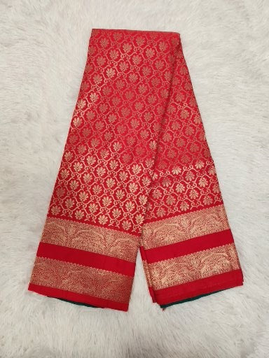 Red Semi Kaanchi Saree with Gold Zari & Small Butta Design