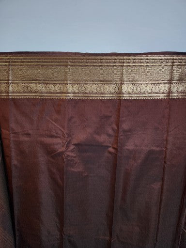 Dark Brown Semi Kaanchi Saree with Copper Zari & Small Butta Design