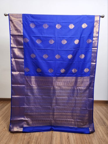 Royal Blue Semi Kaanchi Saree with SilverZari & Small Butta Design
