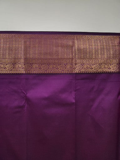 Mint Green Semi Kaanchi Saree with Gold Zari & Small Butta Design