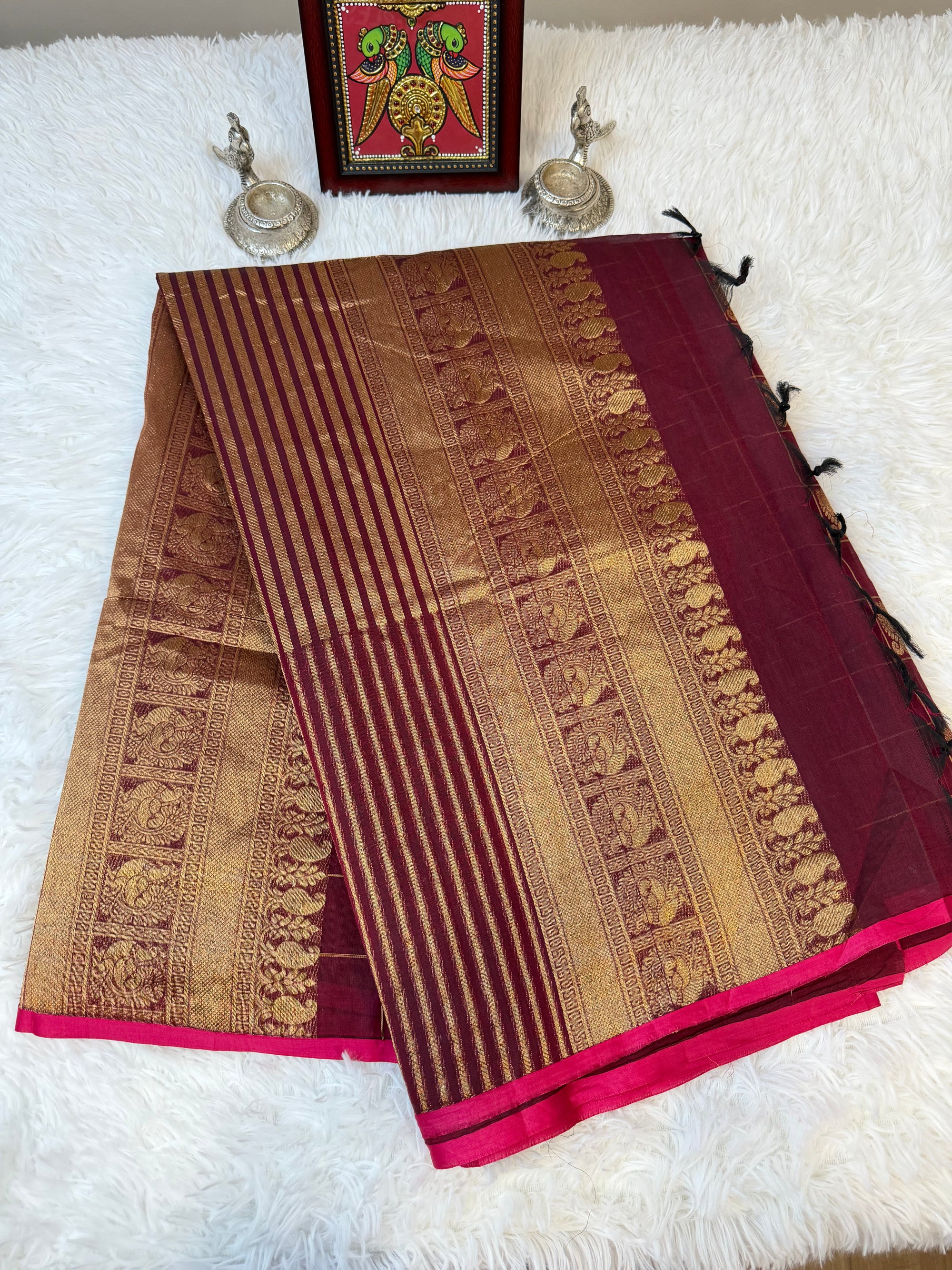 100 Counts Rich Pallu Kanchi Cotton Saree in Burgundy
