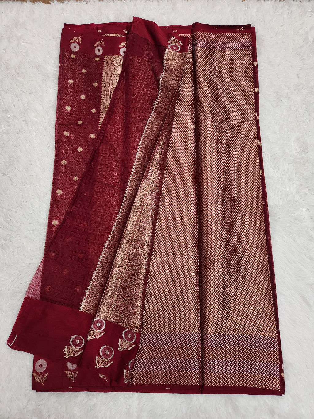 Dark Brown Soft Silk Saree with Copper Zari & Flower Butta with Straight Lines Design