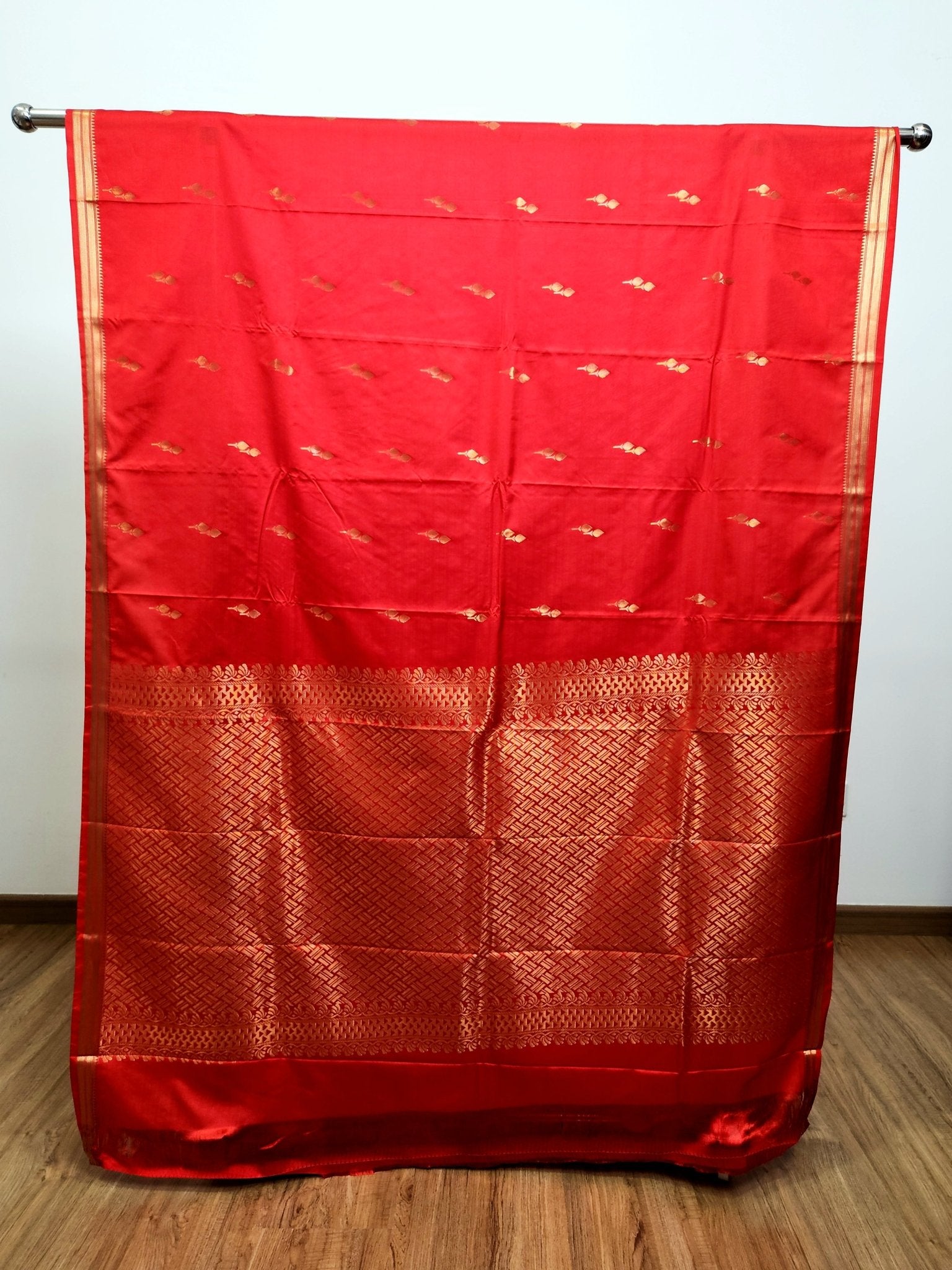 Chili Red Semi Kanchi Saree with Gold Zari & Red Pallu - Urban Weave Sarees