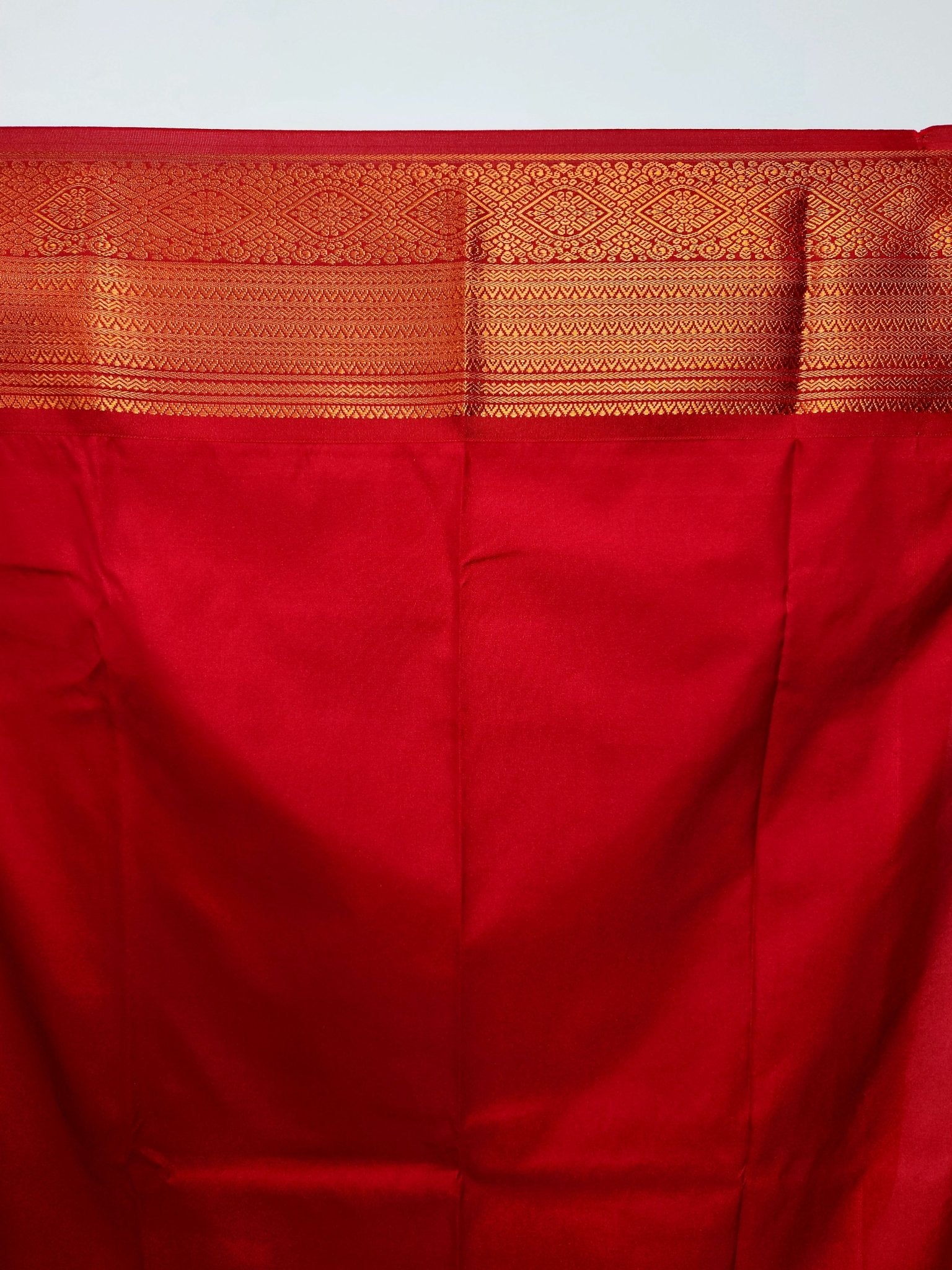 Pearl White Semi Kanchi Saree with Gold Zari & Red Pallu - Urban Weave Sarees