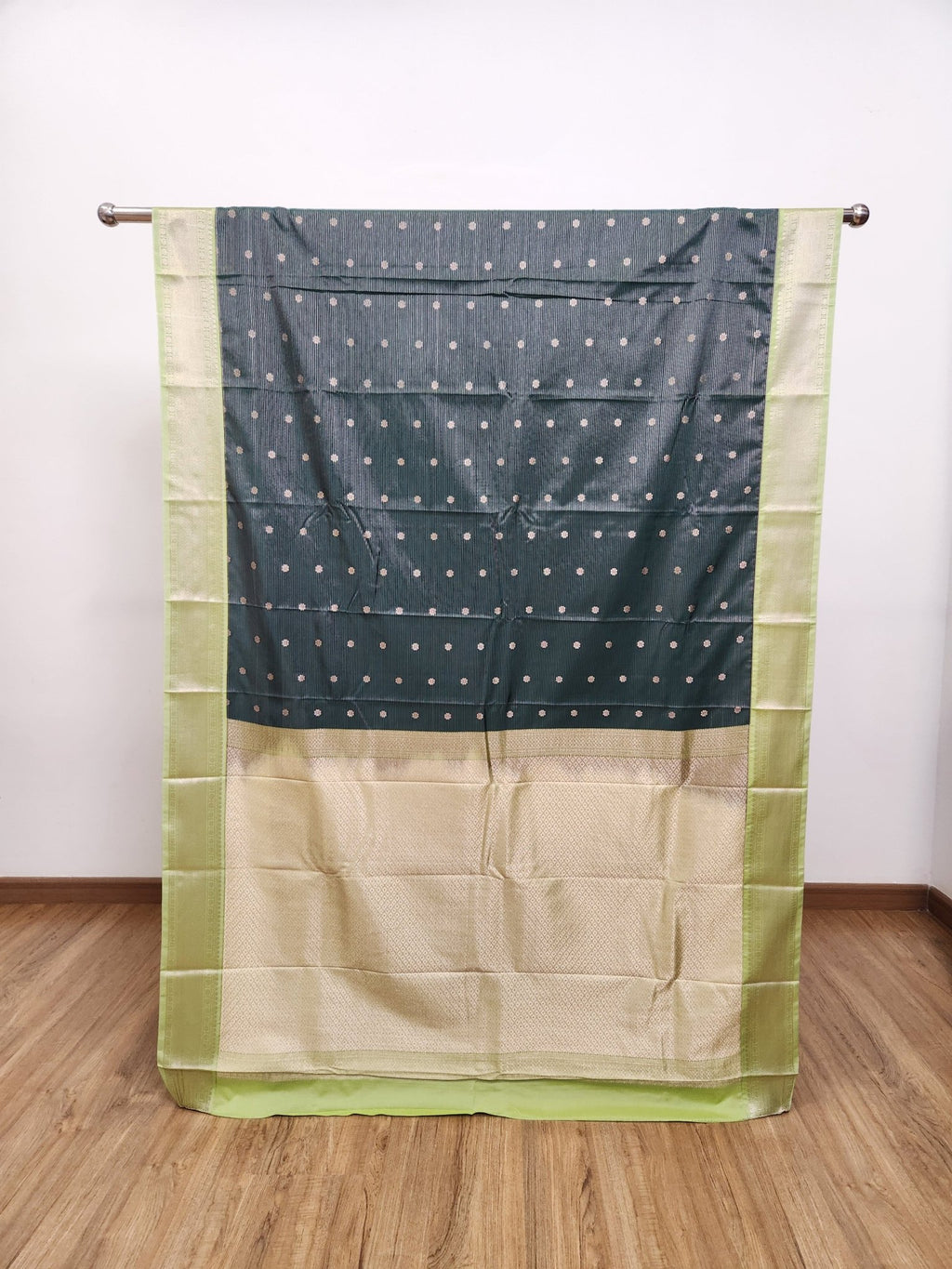 SEMI KAANCHI 100 - Urban Weave Sarees