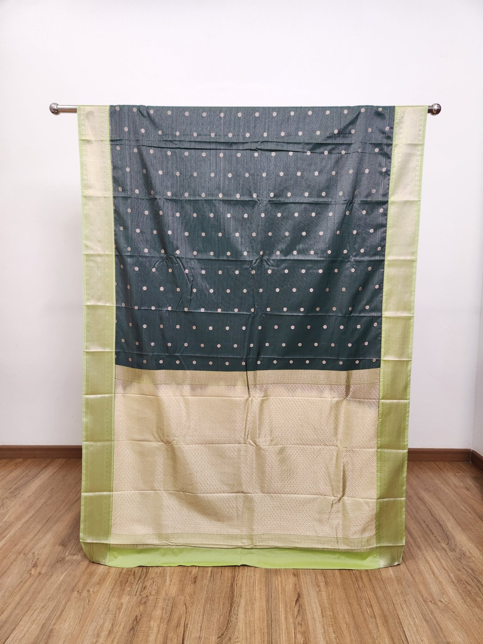 SEMI KAANCHI 100 - Urban Weave Sarees