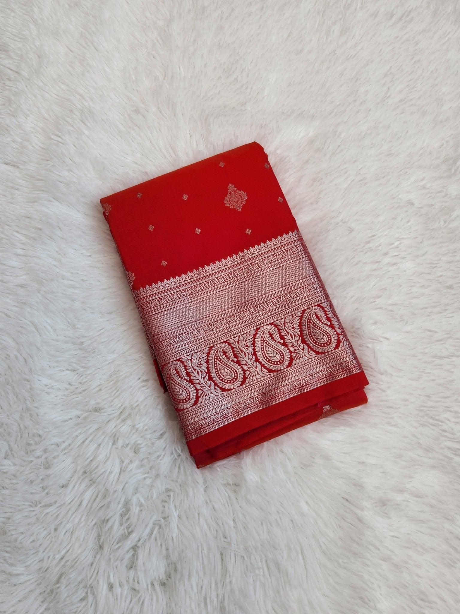 SEMI KAANCHI 69 - Urban Weave Sarees