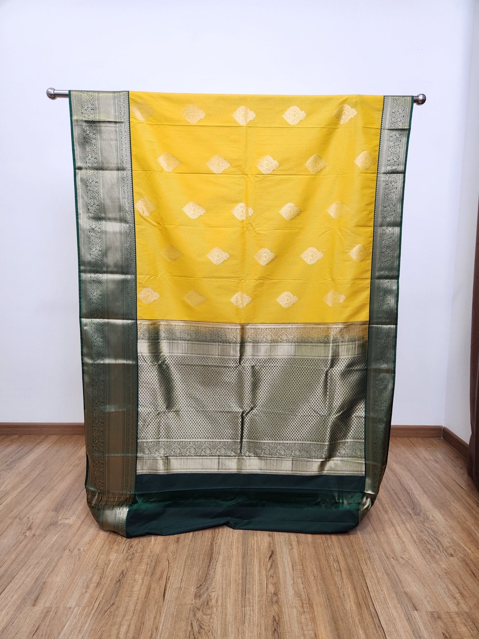 SEMI KAANCHI 93 - Urban Weave Sarees