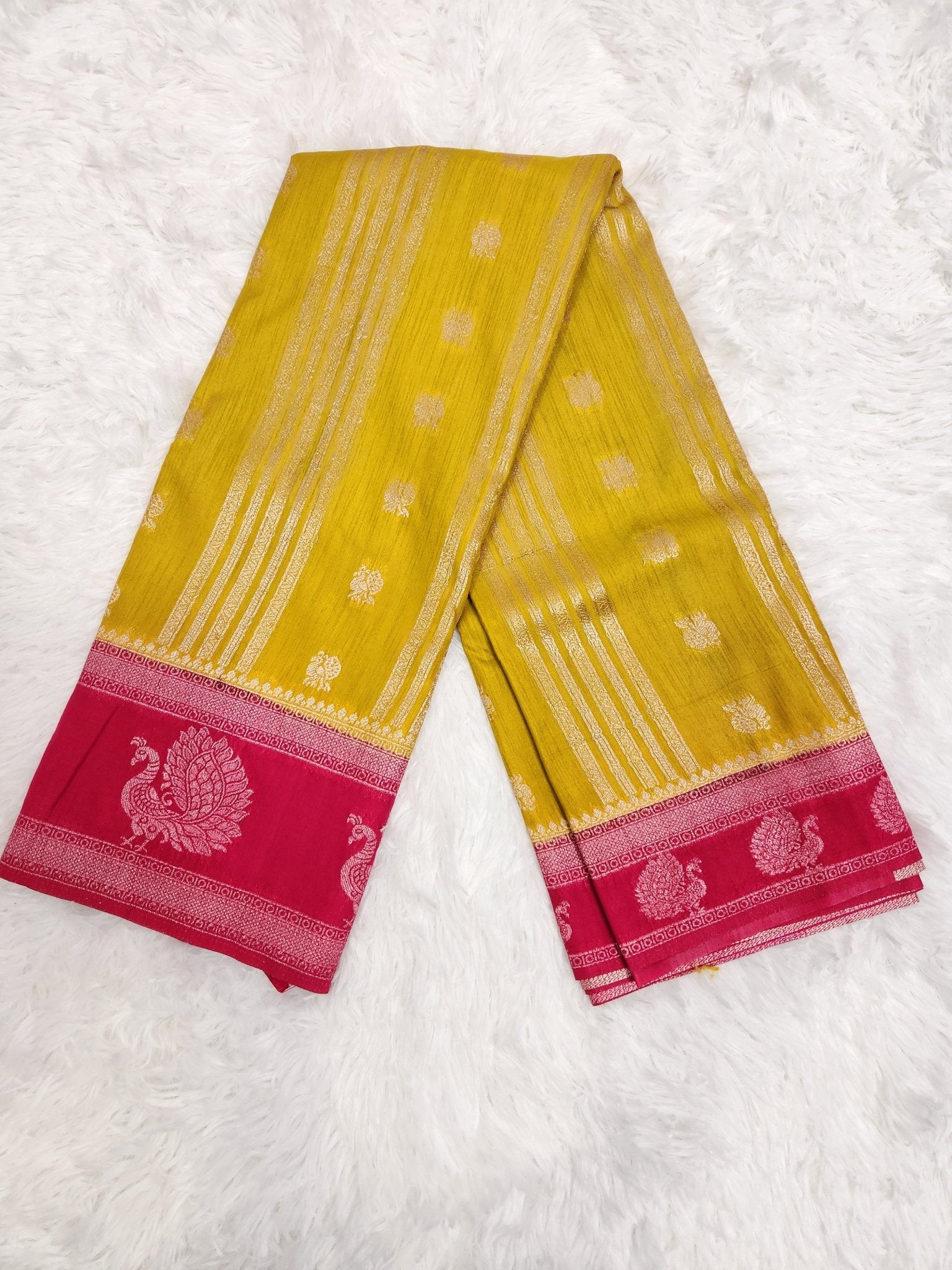 SOFT SILK 10 - Urban Weave Sarees