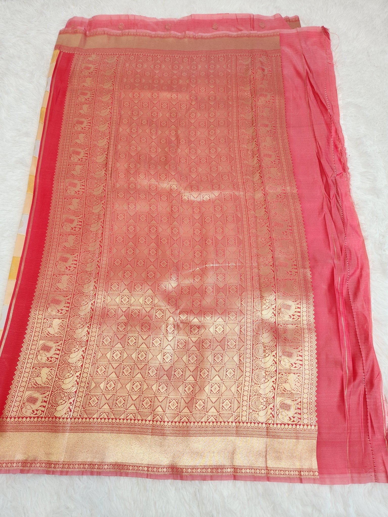 SOFT SILK 18 - Urban Weave Sarees
