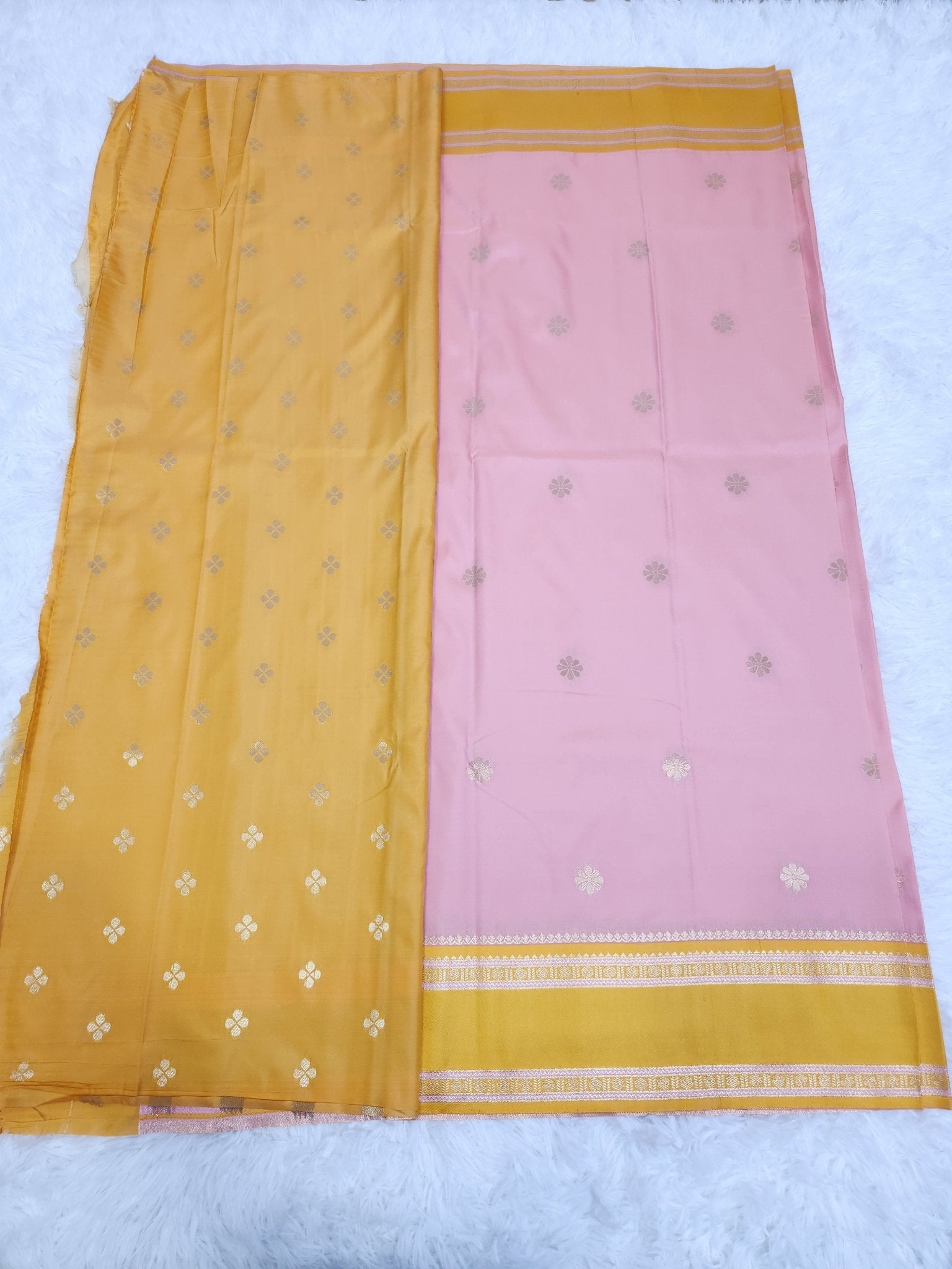 SOFT SILK 40 - Urban Weave Sarees