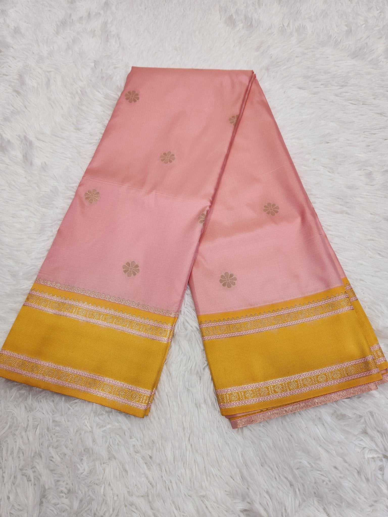 SOFT SILK 40 - Urban Weave Sarees