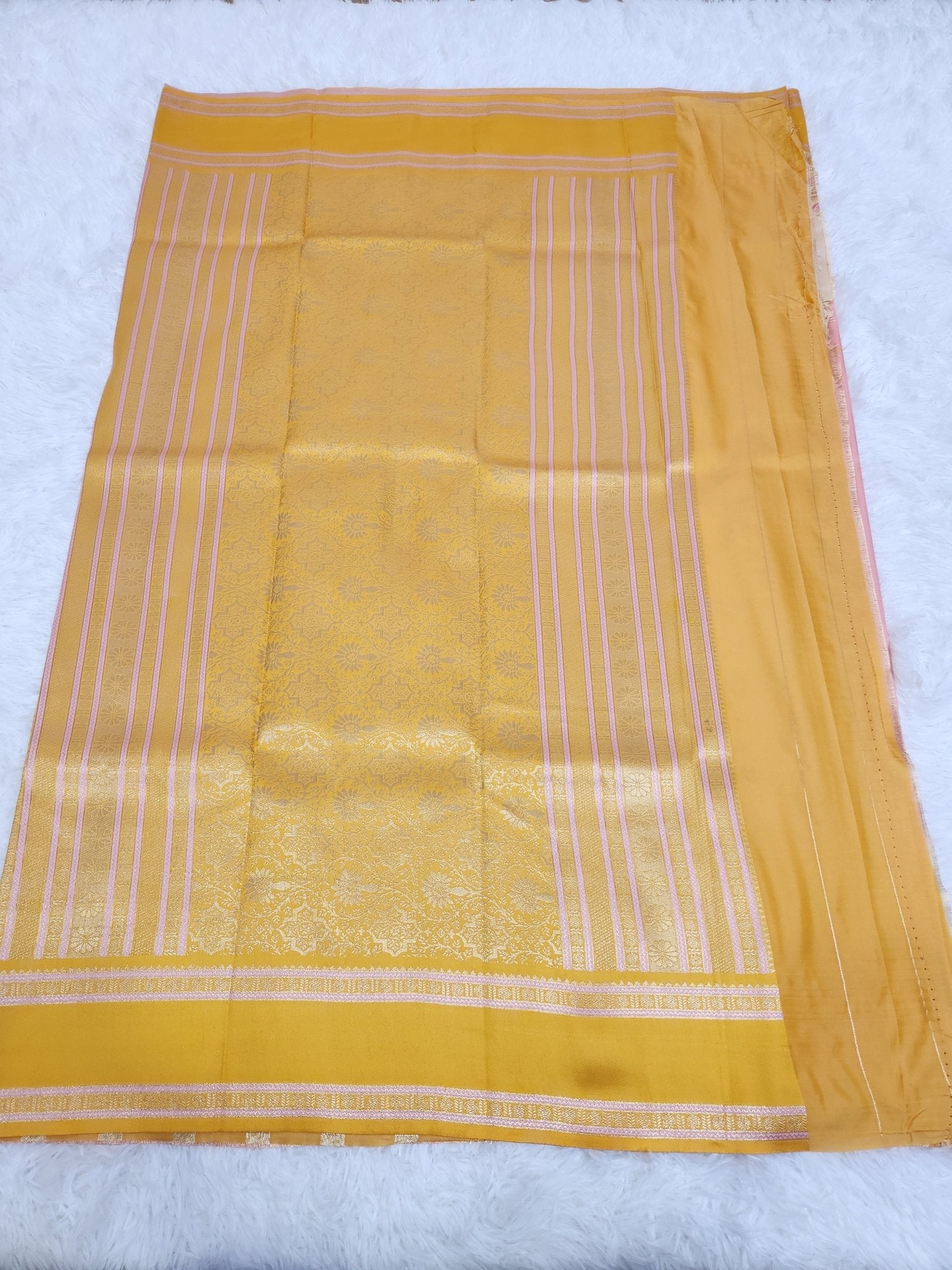SOFT SILK 40 - Urban Weave Sarees